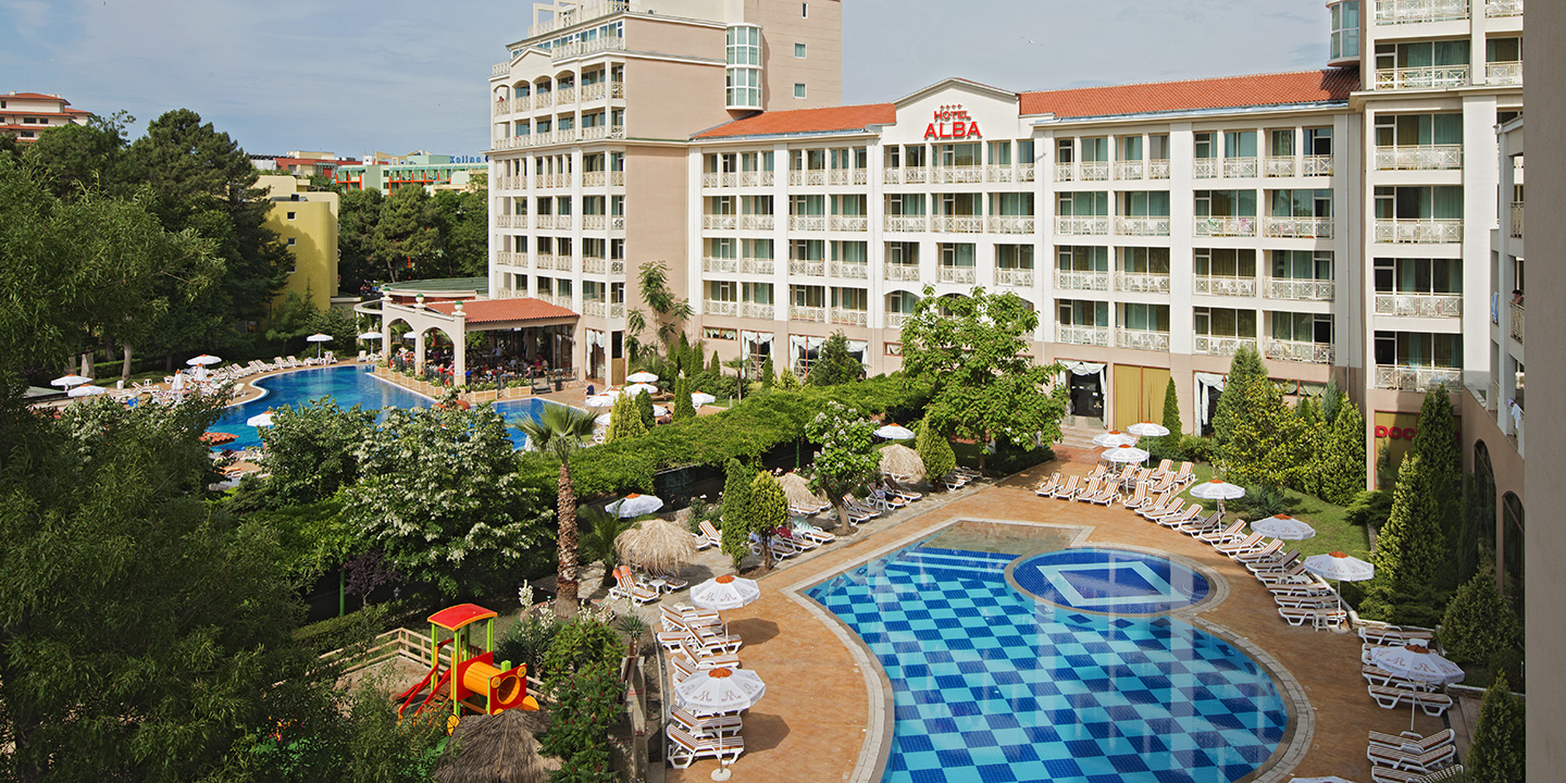 Hotel_Alba_for_us_head07.jpg