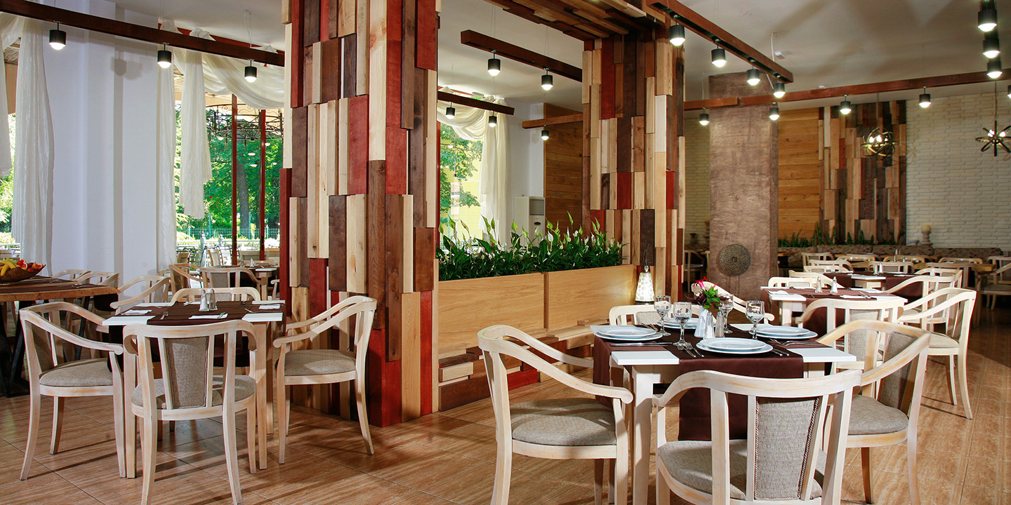 Hotel_Alba_main_restaurant_head_1_4.jpg