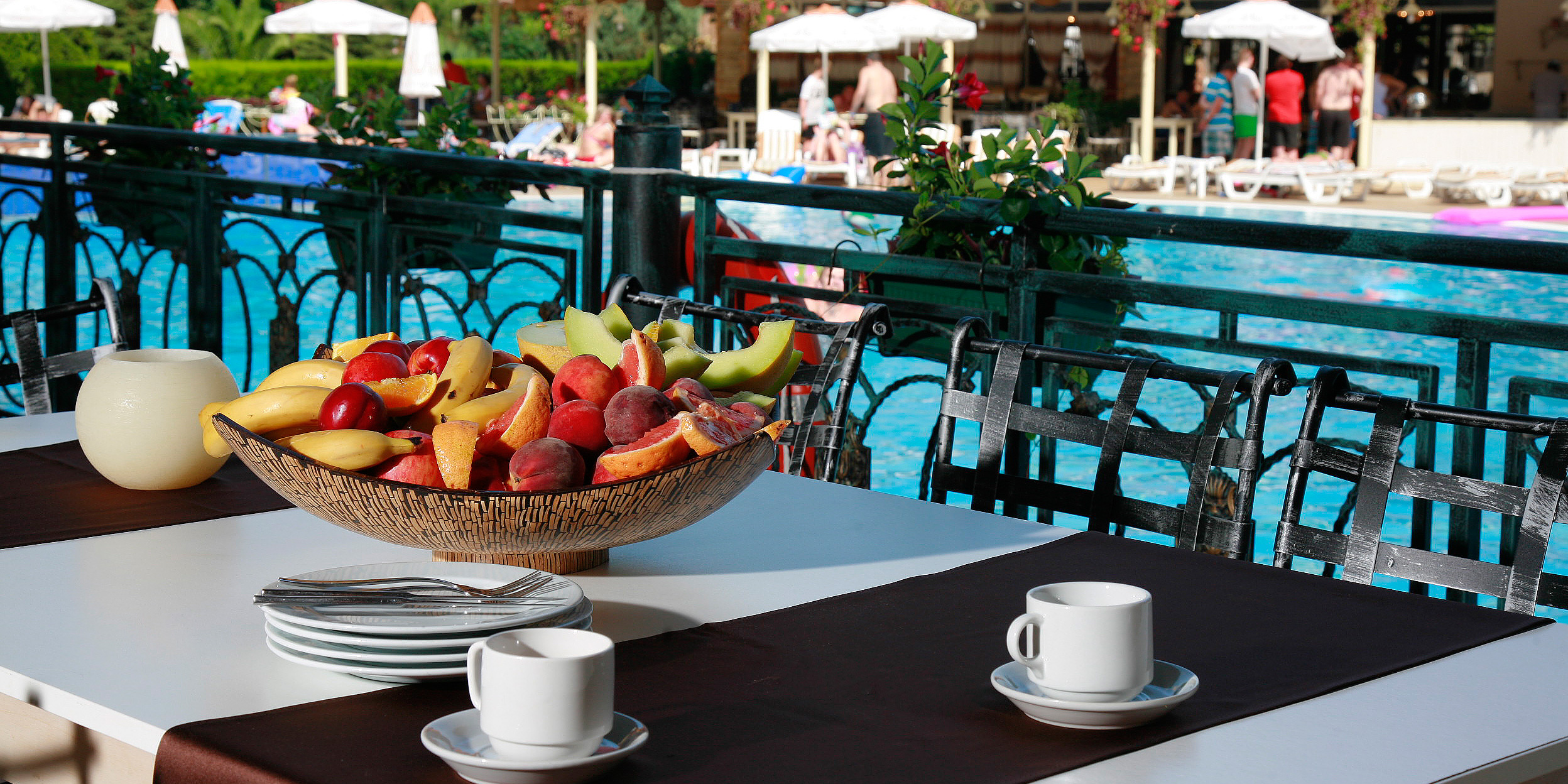 Hotel_Alba_restaurant_head_1_1.jpg
